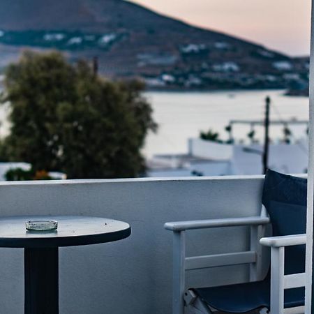 Vista Mare Hotel Náousa Eksteriør billede