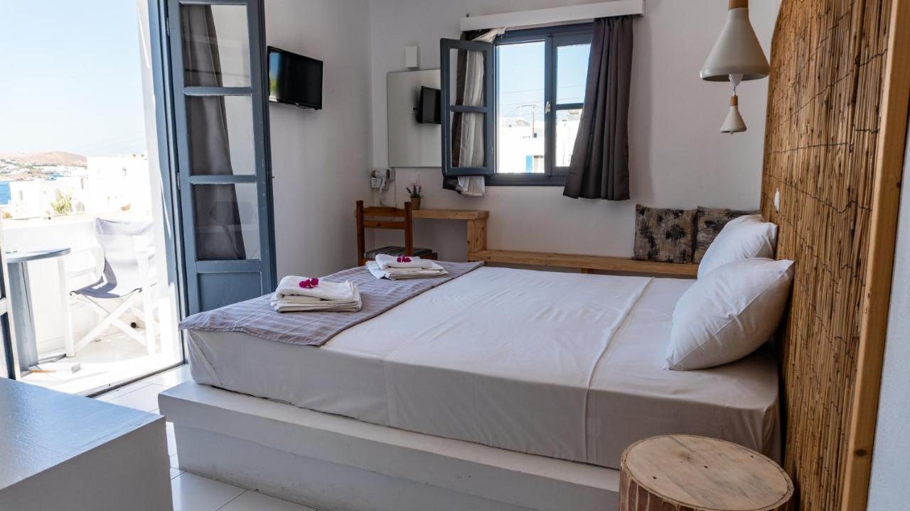 Vista Mare Hotel Náousa Eksteriør billede