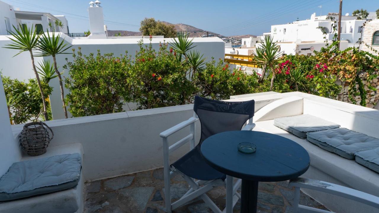 Vista Mare Hotel Náousa Eksteriør billede