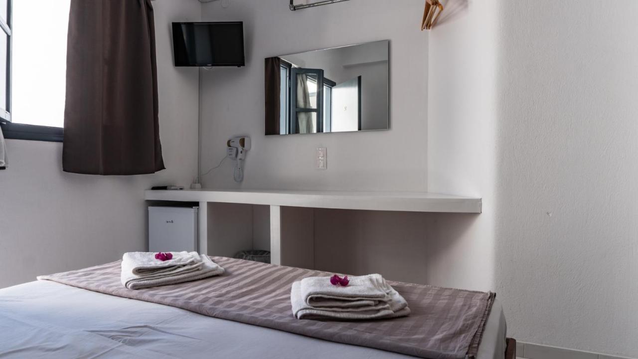 Vista Mare Hotel Náousa Eksteriør billede